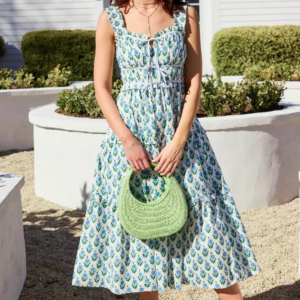 Avara Camilla Floral Midi Dress - Size XL